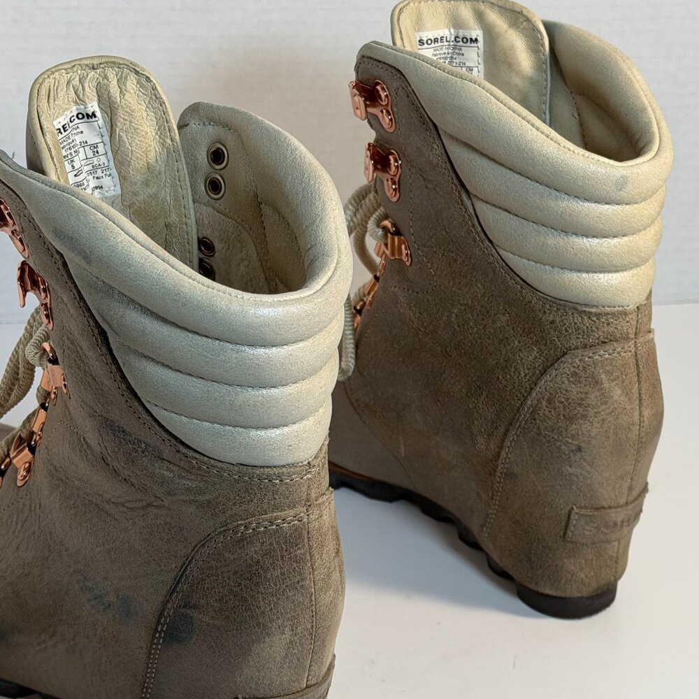 Women's size 7 Sorel Boots - Picture 15 of 16